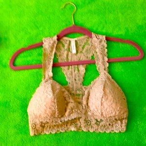 NWOT Lacey Bralette Never Worn Sz S/M
